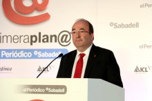 Pla mig del candidat del PSC el 21-D, Miquel Iceta, en el Primera Plana