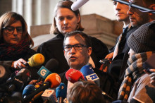 L'advocat Jaume-Alonso Cuevillas durant la compareixença després de la vista de Carles Puigdemont