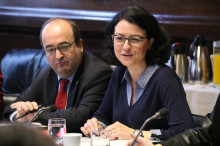 Els diputats del PSC Miquel Iceta i Eva Granados a la reunió amb el president del Parlament i la resta de grups