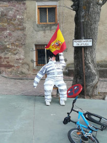 carles puigdemont, ninot,