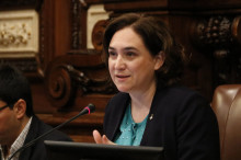 L'alcaldessa de Barcelona, Ada Colau, en l'inici del consell plenari