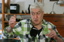 L'escriptor Quim Monzó durant l'entrevista amb l'ACN