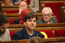 El nou president del grup parlamentari d'ERC, Sergi Sabrià, durant el ple al Parlament