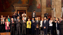 Imatge del nou Govern de la Generalitat de Catalunya durant l'acte de presa de possessió