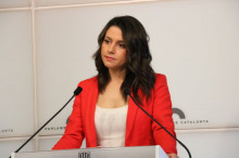 Primer pla d'Inés Arrimadas (Cs) en roda de premsa al Parlament. Divendres 6 de juliol de 2018