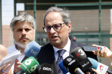 El president de la Generalitat, Quim Torra, atén els mitjans a les portes de la presó de Lledoners