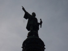 colom estatuta columna cristobal 