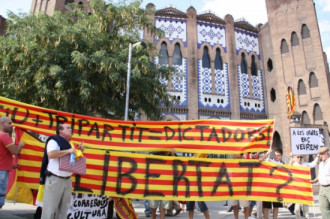 Tensió a la Monumental després de la prohibició de les curses de braus