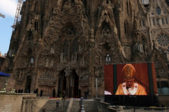 Benet XVI consagra la Sagrada Família