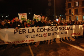 Manifestació en defensa de l'escola pública, sí a la immerssió i la cohesió social, no a les retallades