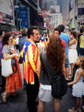 Via Catalana a Nova York Times Square amb Sala i Martín