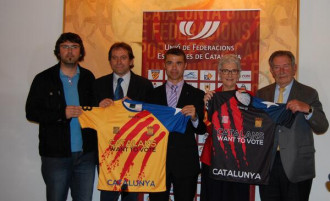 #CatalansWantToVote  a la nova samarreta de la selecció catalana d’hoquei patins