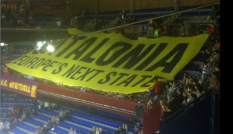 El Barça prohibeix la pancarta 'Catalonia Europe's next state' per "ordres de dalt"
