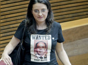 mònica oltra, compromís, samarreta, camps