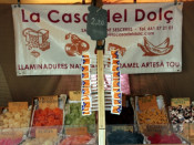 Parada de dolços a la Fira Estelània