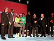 Foto de família dels Premis Martí Gasull amb els guanyadors i els finalistes