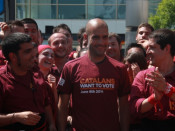 Pep Guardiola a l'acció "Catalans want to vote" a Berlín
