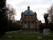 pamplona, navarra, monument, caidos, franquisme, simbologia,