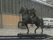 estatua, franco, franquista, exposicio, el born
