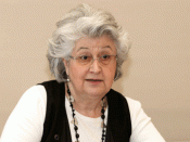 Teresa Freixes
