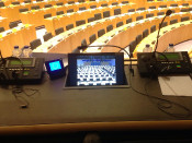 La cabina d'interpretació de la sala del Parlament Europeu que va acollir la conferència de Puigdemont, Junqueras i Romeva