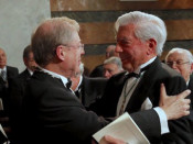 Felix de Azúa amb Vargas Llosa