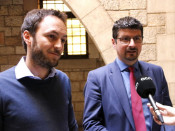 Els diputats suïssos Mathias Reynard, de l'S&D, i Yannick Buttet, de l'EPP, al Palau de la Generalitat