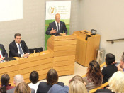 Raül Romeva, al parlament d'Irlanda