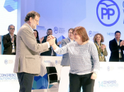 El president del Gobierno, Mariano Rajoy, i la presidente del PP valencià, Isabel Bonig