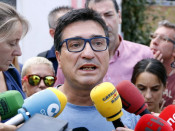 El president del comitè d'empresa del Metro de TMB, Pere Ramon, en una roda de premsa a l'estació de Santa Eulàlia aquest dimecres