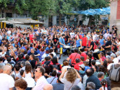La Plaça de la Vila de Gràcia abans del pregó de festes
