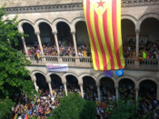 Fotografia del Rectorat de la UB ocupat