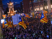 Els milers d'assistents d'aquest divendres a l’acte final de campanya