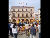 Captura del vídeo de la Brigada Antifeixista de Castelló durant la concentració en contra de l'1-O