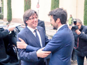 Albert Batalla saluda a Carles Puigdemont a la Seu d'Urgell