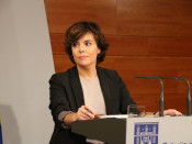 La vicepresidenta del govern espanyol, Soraya Sáenz de Santamaría, en roda de premsa a La Moncloa