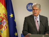 El ministre d’Afers Exteriors, Alfonso Dastis, durant la roda de premsa a Brussel·les