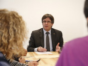 Carles Puigdemont reunit a Brussel·les amb representants de la plataforma 'En Peu de Pau' i els consellers cessats pel govern espanyol