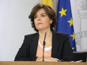 La vicepresidenta del govern espanyol, Soraya Sáenz de Santamaría, durant la roda de premsa posterior al Consell de MInistres