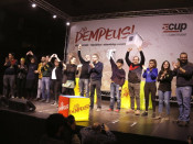 Foto de família a l'acte central de campanya de la CUP