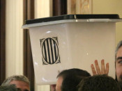 Una urna del referèndum de l'1-O