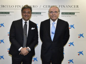 El president de Seat, Luca de Meo, i el president de CriteriaCaixa i de la Fundación Bancària 'la Caixa', Isidre Fainé