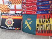Banderes de la Policia Nacional i la Guardia Civil