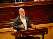 Carles Riera durant el segon debat d'investidura