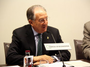 Pla mitjà del director del CNI, Félix Sanz Roldán