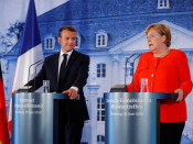 La cancellera alemanya, Angela Merkel, i el president francès, Emmanuel Macron, durant la seva roda de premsa