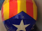 Un casc amb l'estelada