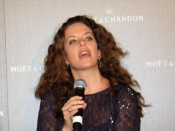 claudia llosa teta asustada
