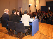 adhesions, manifest, girona, decideix, consulta