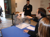 consultes, Girona, nen